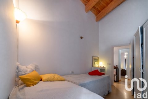 3 bedrooms house for sale in Navata, Girona, Catalonia, Spain № 4859 - photo 21