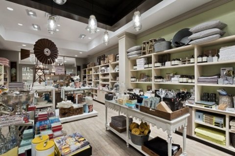 893 sq.m. commercial property for sale in Sants-Montjuic, Barcelona, Catalonia, Spain № 1172 - photo 2