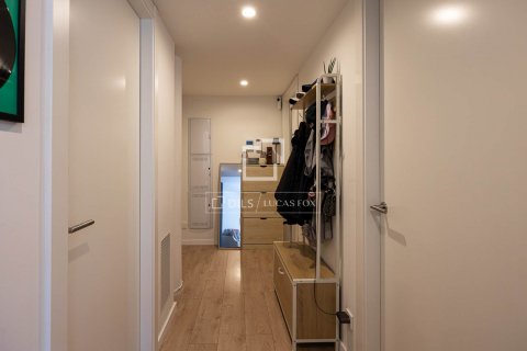 2 bedrooms apartment for sale in Barcelona, Catalonia, Spain № 8607 - photo 18