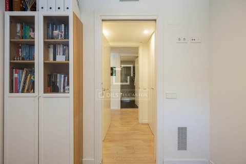 2 bedrooms apartment for sale in Barcelona, Catalonia, Spain № 8607 - photo 16