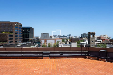 2 bedrooms apartment for sale in Barcelona, Catalonia, Spain № 8607 - photo 20