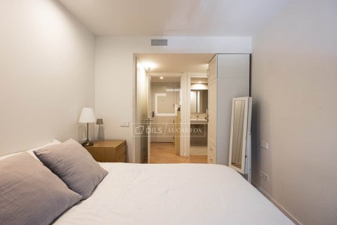 2 bedrooms apartment for sale in Barcelona, Catalonia, Spain № 8607 - photo 12