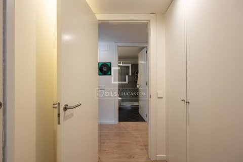 2 bedrooms apartment for sale in Barcelona, Catalonia, Spain № 8607 - photo 17