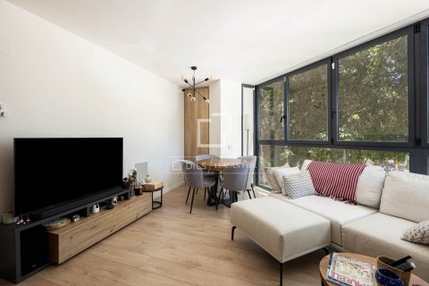 2 bedrooms apartment for sale in Barcelona, Catalonia, Spain № 8607 - photo 3
