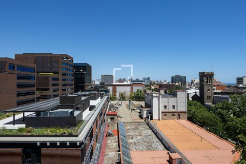 2 bedrooms apartment for sale in Barcelona, Catalonia, Spain № 8607 - photo 24
