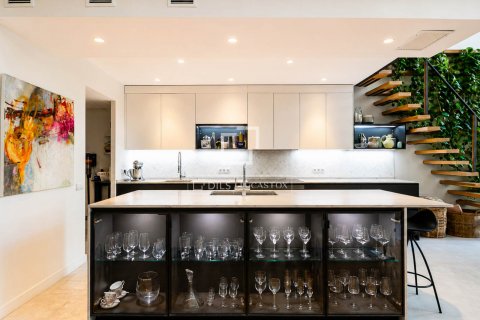 6 bedrooms villa for sale in Barcelona, Catalonia, Spain № 8608 - photo 18