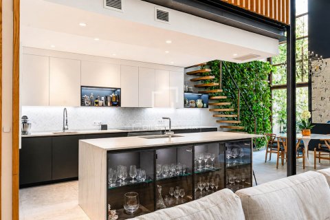6 bedrooms villa for sale in Barcelona, Catalonia, Spain № 8608 - photo 19