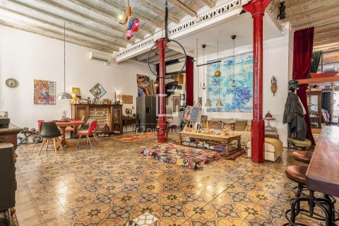 2 bedrooms apartment for sale in Barcelona, Catalonia, Spain № 8602 - photo 2