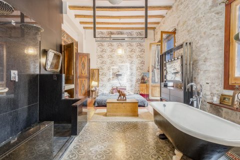 2 bedrooms apartment for sale in Barcelona, Catalonia, Spain № 8602 - photo 21