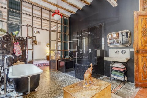 2 bedrooms apartment for sale in Barcelona, Catalonia, Spain № 8602 - photo 23