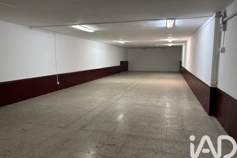 261 sq.m. commercial property for rent in Barcelona, Catalonia, Spain № 7581