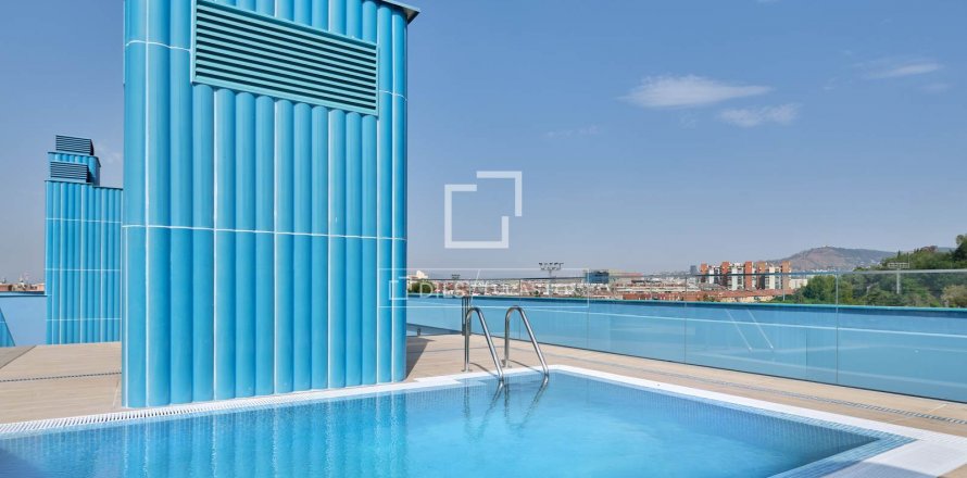 2 bedrooms apartment for sale in Barcelona, Catalonia, Spain № 8885