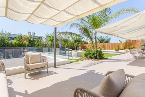 5 bedrooms house for sale in Sant Andreu de Llavaneres, Barcelona, Catalonia, Spain № 1358 - photo 13