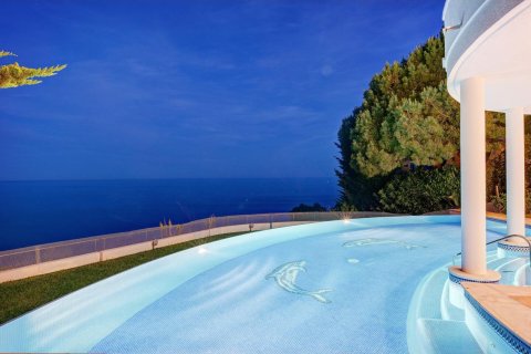 4 bedrooms house for sale in Lloret de Mar, Girona, Catalonia, Spain № 1359 - photo 15