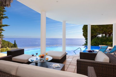 4 bedrooms house for sale in Lloret de Mar, Girona, Catalonia, Spain № 1359 - photo 24