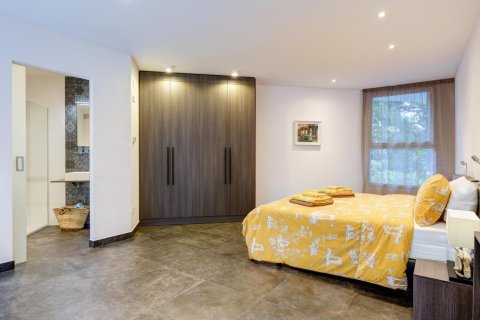 4 bedrooms house for sale in Lloret de Mar, Girona, Catalonia, Spain № 1359 - photo 3