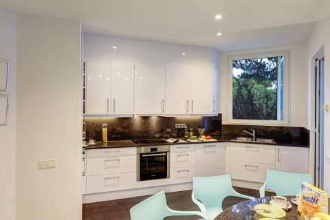 4 bedrooms house for sale in Lloret de Mar, Girona, Catalonia, Spain № 1359 - photo 7