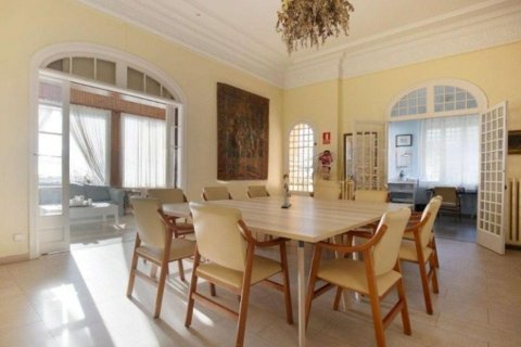 9 bedrooms house for sale in Sant Vicenc De Montalt, Barcelona, Catalonia, Spain № 1354 - photo 10