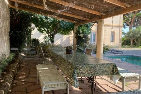 9 bedrooms house for sale in Sant Vicenc De Montalt, Barcelona, Catalonia, Spain № 1354 - photo 3