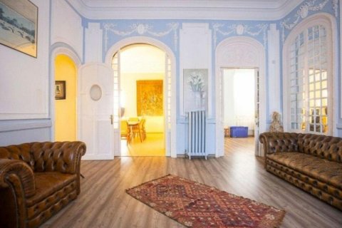 9 bedrooms house for sale in Sant Vicenc De Montalt, Barcelona, Catalonia, Spain № 1354 - photo 14