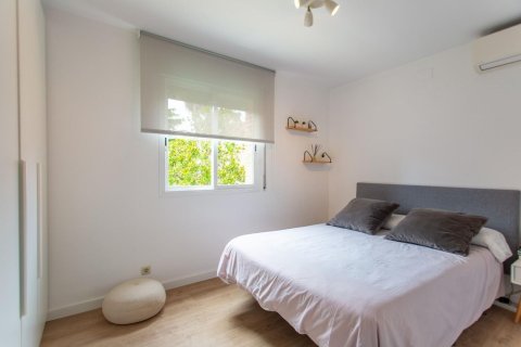 4 bedrooms house for sale in El Masnou, Barcelona, Catalonia, Spain № 1357 - photo 25