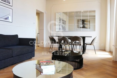 2 chambres triplex à vendre à Barcelona, Catalonia, Spain № 7918 - photo 19
