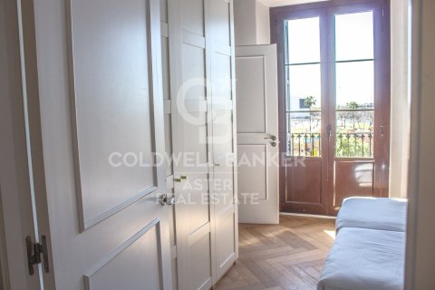 2 chambres triplex à vendre à Barcelona, Catalonia, Spain № 7918 - photo 11