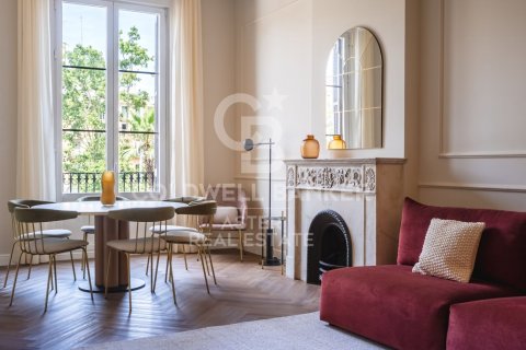 3 bedrooms apartment for sale in Barcelona, Catalonia, Spain № 7915