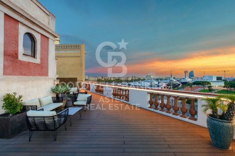 Apartamento de 3 dormitorios en venta en Barcelona, Cataluña, Spain № 7915 - foto 6