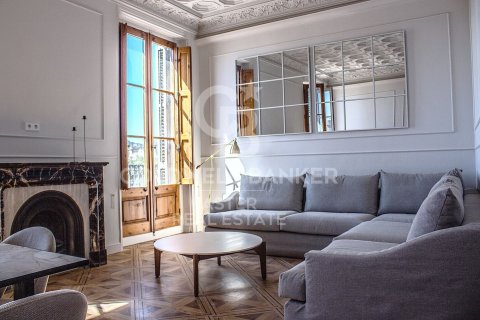 2 chambres triplex à vendre à Barcelona, Catalonia, Spain № 7917