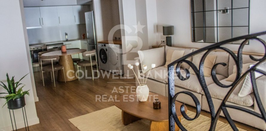 1 chambre triplex à vendre à Barcelona, Catalonia, Spain № 7916