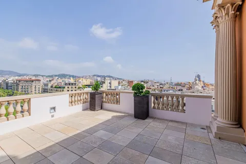 4 chambres apartment à vendre à Barcelona, Catalonia, Spain № 1745 - photo 21