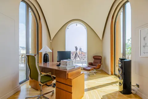 4 chambres apartment à vendre à Barcelona, Catalonia, Spain № 1745 - photo 4