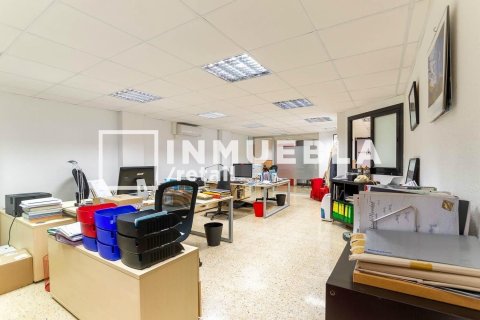 380 sq.m. commercial property for sale in Barcelona, Catalonia, Spain № 1916