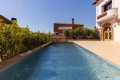 5 bedrooms house for sale in Sant Just Desvern, Barcelona, Catalonia, Spain № 9050 - photo 8