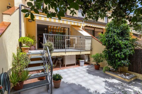 4 bedrooms villa for sale in Sant Just Desvern, Barcelona, Catalonia, Spain № 8656
