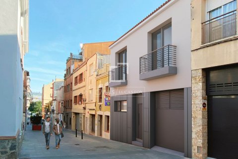 4 bedrooms villa for sale in Sant Cugat Del Valles, Barcelona, Catalonia, Spain № 8653