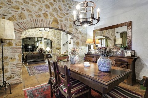 Купить дом в Кальдес-де-Малавелья, Испания с 5 спален, 500м², № 5590 - фото 9