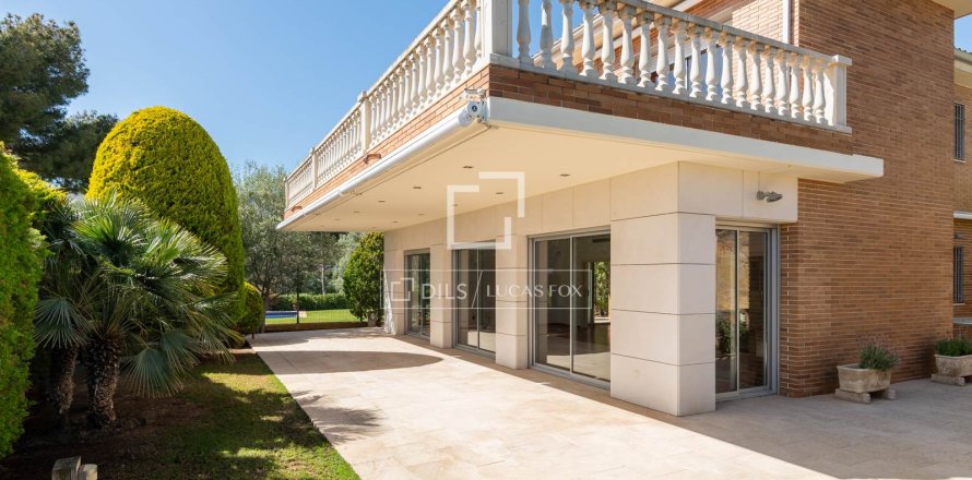 5 chambres villa à vendre à Castelldefels, Barcelona, Catalonia, Spain № 4293