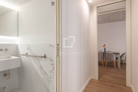 Купить квартиру в Барселона, Испания с 2 спальни, 65м², № 4298 - фото 30