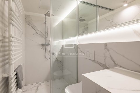 Купить квартиру в Барселона, Испания с 2 спальни, 65м², № 4298 - фото 25