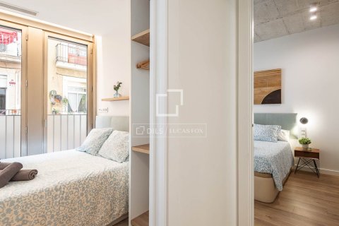 Купить квартиру в Барселона, Испания с 2 спальни, 65м², № 4298 - фото 19