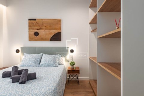 Купить квартиру в Барселона, Испания с 2 спальни, 65м², № 4298 - фото 26