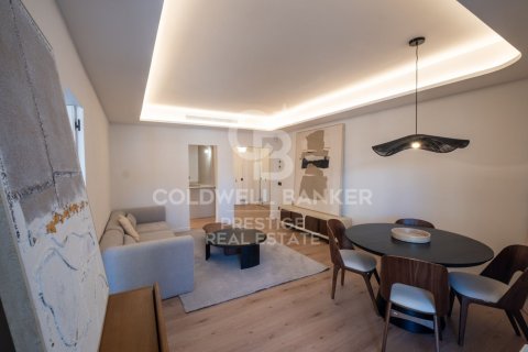 3 bedrooms apartment for sale in Barcelona, Catalonia, Spain № 5542 - photo 5