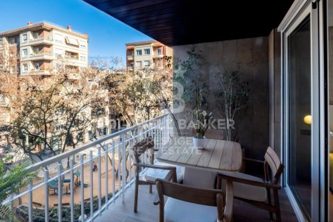 3 bedrooms apartment for sale in Barcelona, Catalonia, Spain № 5542 - photo 3