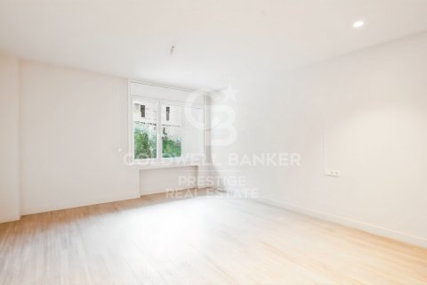 4 bedrooms apartment for sale in Barcelona, Catalonia, Spain № 5545 - photo 4