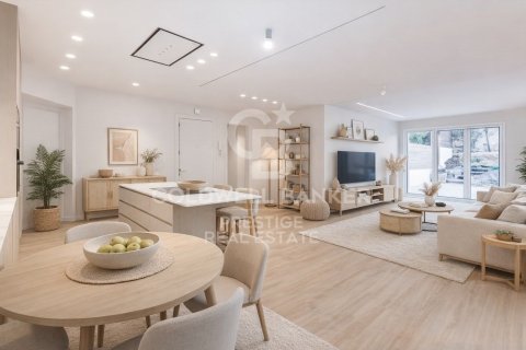 4 bedrooms apartment for sale in Barcelona, Catalonia, Spain № 5545 - photo 2