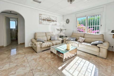 4 bedrooms house for sale in Empuriabrava, Girona, Catalonia, Spain № 5540 - photo 4