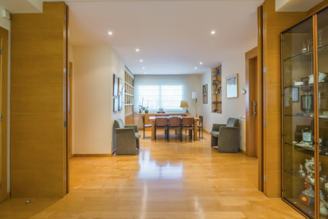 2 bedrooms apartment for sale in Eixample, Barcelona, Catalonia, Spain № 1223 - photo 28