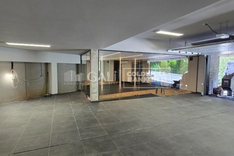 4 bedrooms house for sale in Principado De Andorra (Ninguna Poblacion Tiene C.P.), Lleida, Catalonia, Spain № 5641 - photo 17